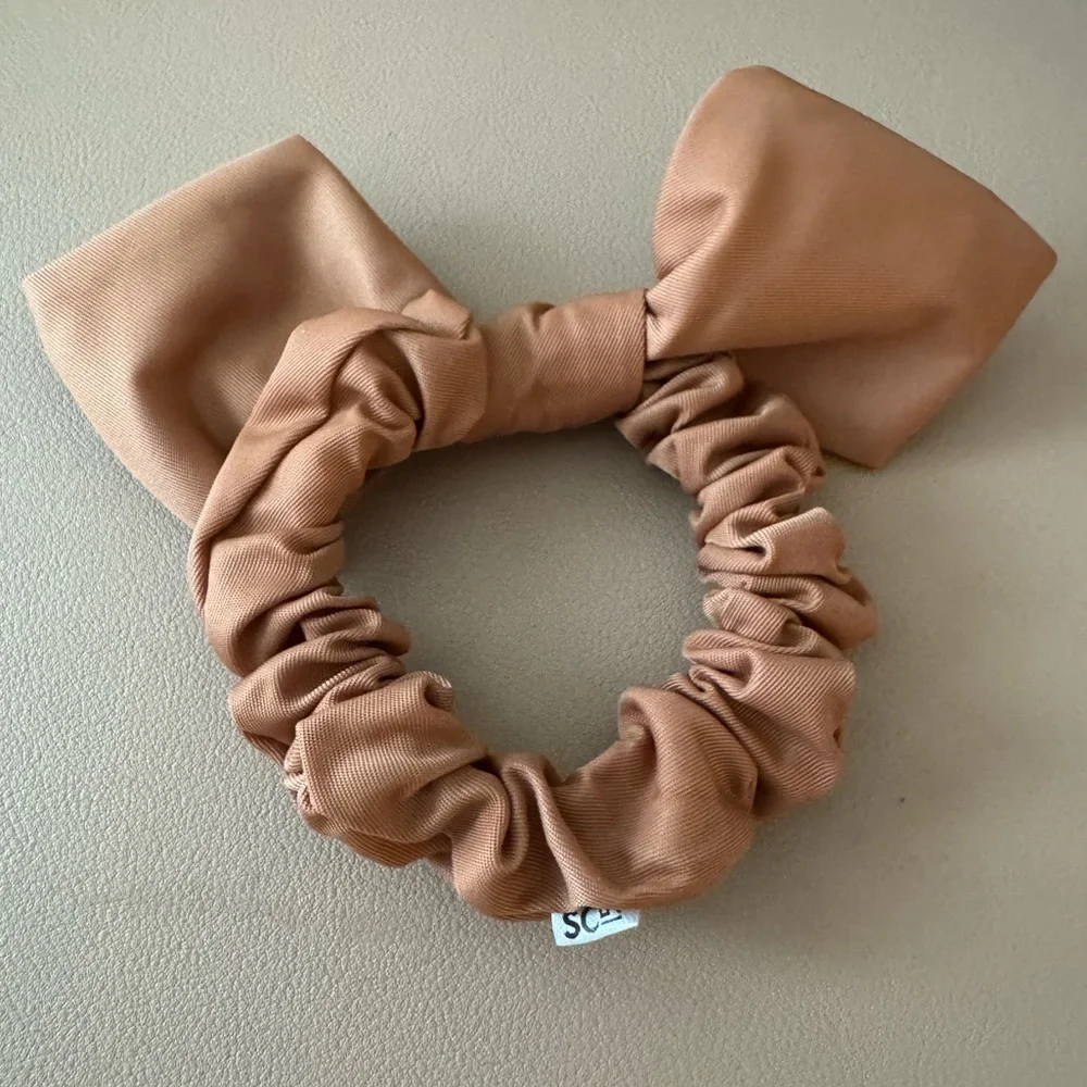 Stoney Clover Lane Scrunchie Homecoming Collection Brown NWOT